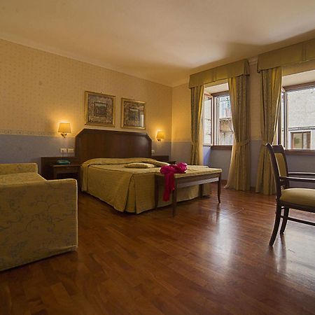 Hotel Filippeschi Orvieto Exteriör bild