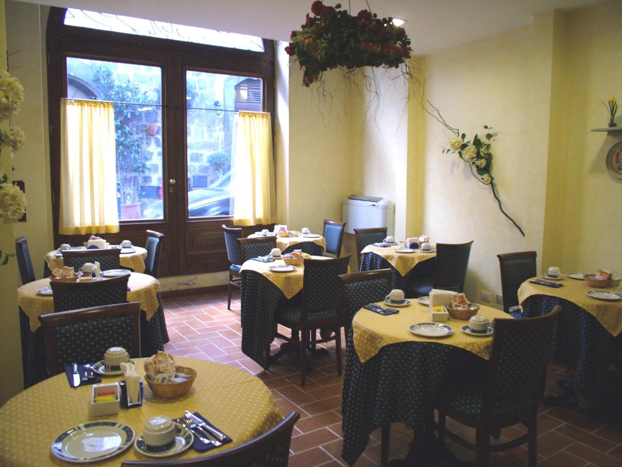 Hotel Filippeschi Orvieto Exteriör bild