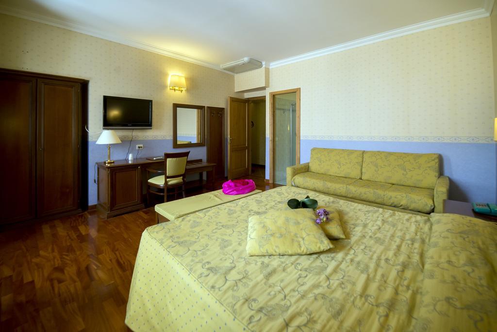 Hotel Filippeschi Orvieto Exteriör bild