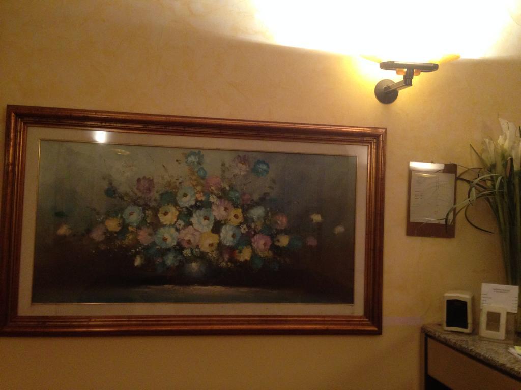 Hotel Filippeschi Orvieto Exteriör bild